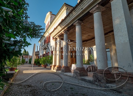 #slider-caption-1 image 1