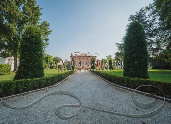 #slider-caption-1 image 1