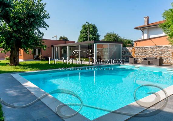 Location LC107 / 21 km Nord-Ovest from Treviso / 20-60 people
