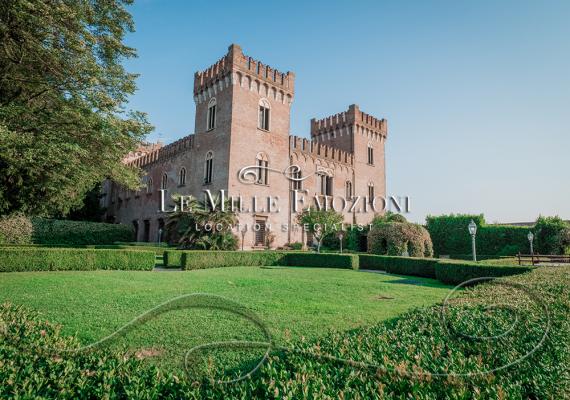 Location CT140 / 50 km Sud - Est di VR / fino a 250 pax [traduzione in sospeso]